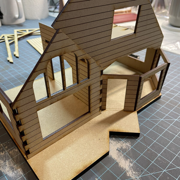 Woodland Cabin Build 02
